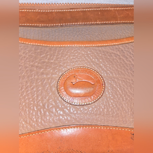 Vintage Dooney & Bourke Crossbody All Weather Leather shoulder bag brown taupe - Picture 10 of 10